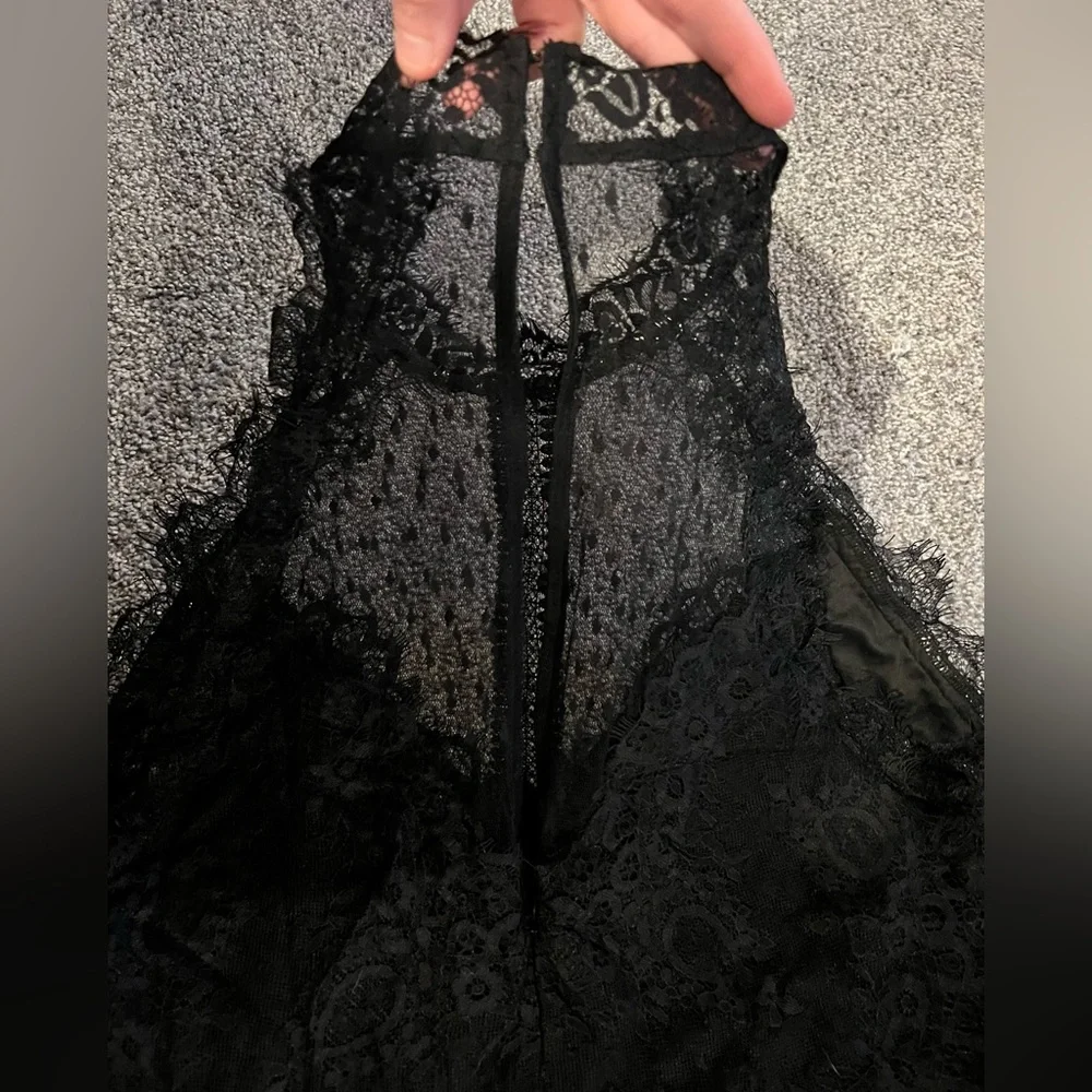 NWT EXPRESS Lace Halter Black Jumpsuit - Picture 4 of 11